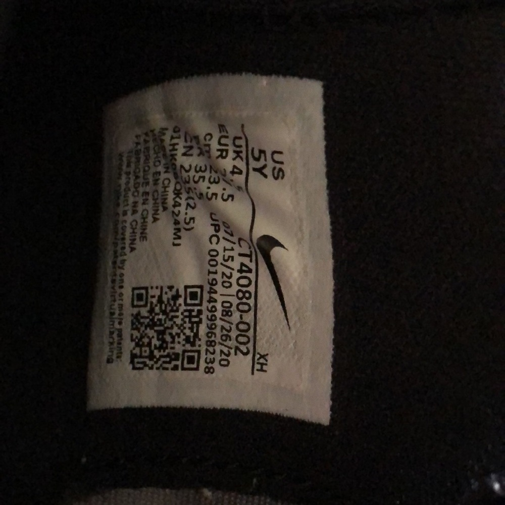 Kyrie basketball shoes 5y - Picture 6 of 6